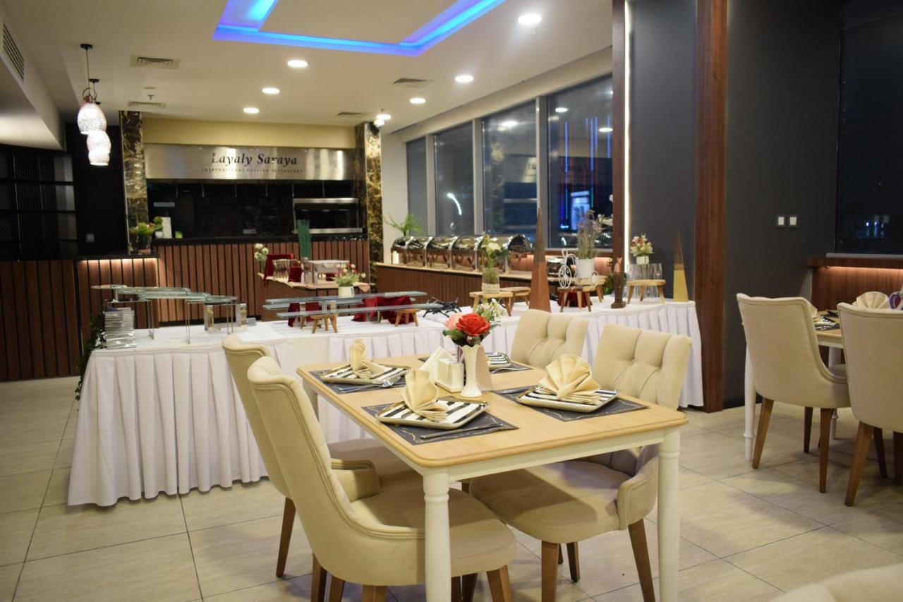Saraya Corniche Hotel Ντόχα Εξωτερικό φωτογραφία The Avenue