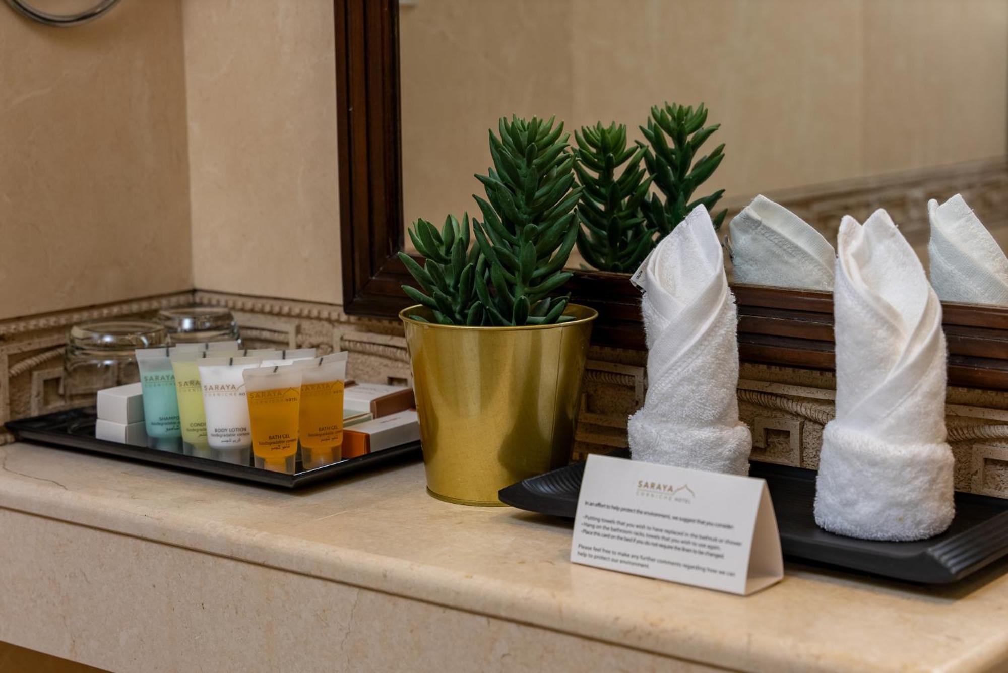 Saraya Corniche Hotel Ντόχα Εξωτερικό φωτογραφία